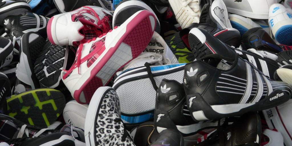 Does Amazon Sell Fake Shoes How To Spot Counterfeit Products