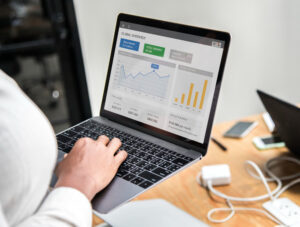 How to Optimize Bids, Keywords, and Budgets